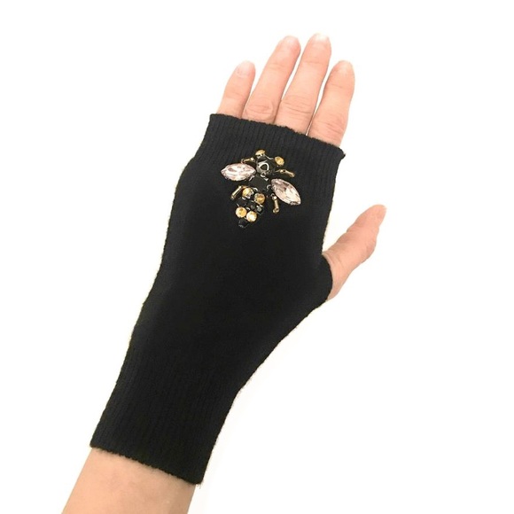 Cashmere Blend Cute Black Bug Mittens - Great Gift 💝 - NEW - Picture 1 of 5